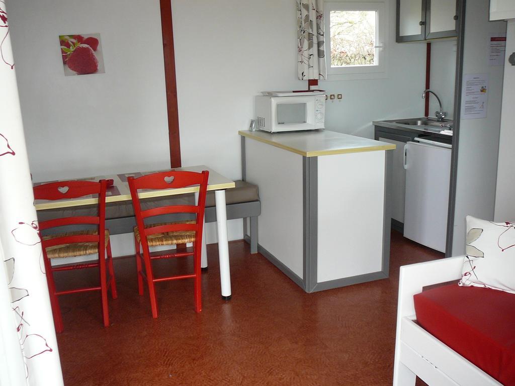 Les Chalets Des Mousquetaires Mirepoix  Εξωτερικό φωτογραφία