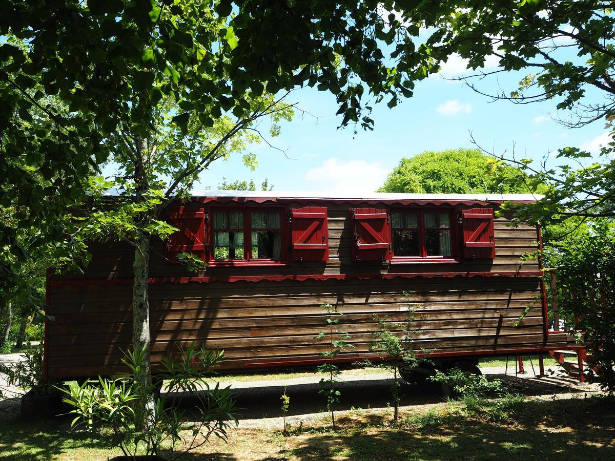Les Chalets Des Mousquetaires Mirepoix  Εξωτερικό φωτογραφία