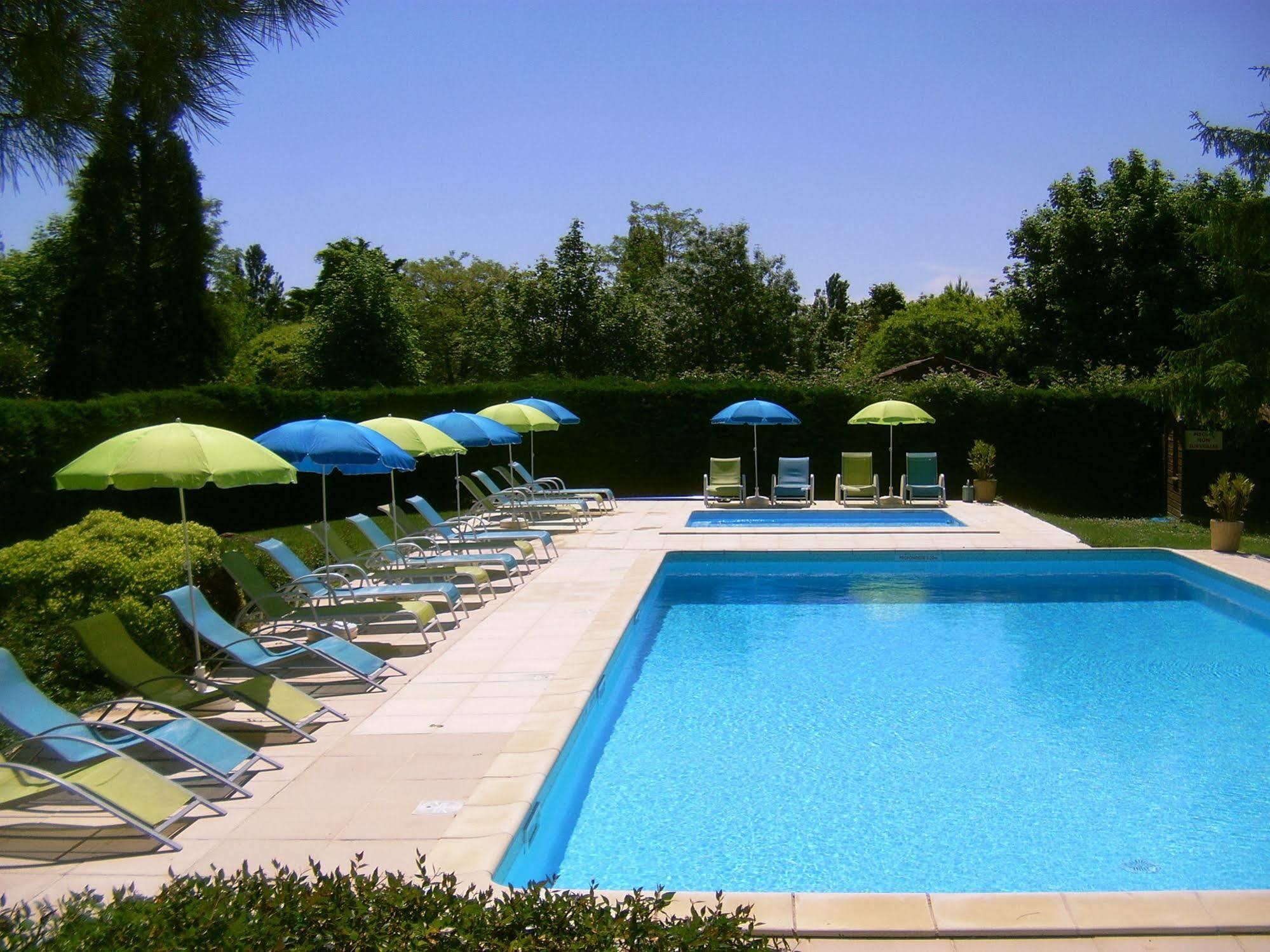Les Chalets Des Mousquetaires Mirepoix  Εξωτερικό φωτογραφία