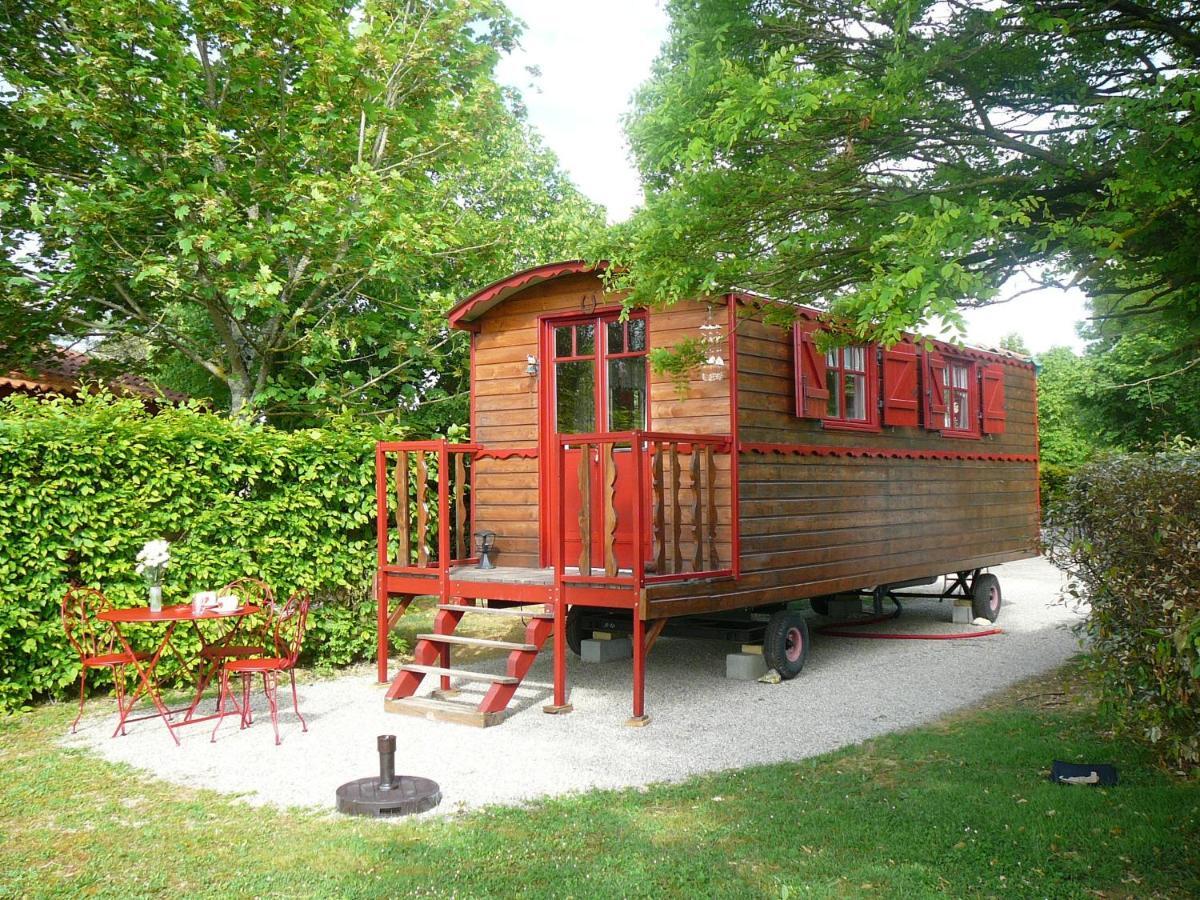 Les Chalets Des Mousquetaires Mirepoix  Εξωτερικό φωτογραφία